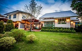 Baan Suan Krung Kao